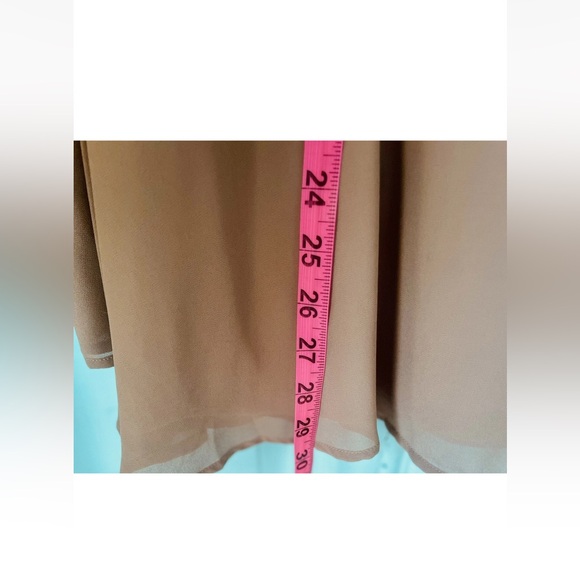 Women’s Tan Flowy Oversized Blouse SizeXS Long Sleeves Bell Show Me Your Mumu - Picture 8 of 14